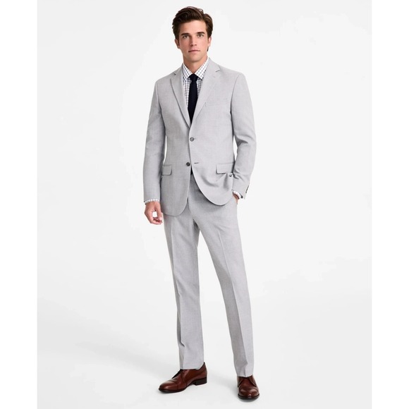 Dkny Mens Modern fit 2 Pc Suit 40R/33W Light Grey‎ Solid Stretch E121756